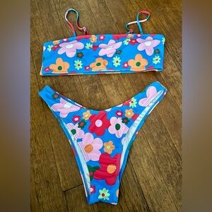 2 - Piece Bikini Set ~ Size L ~